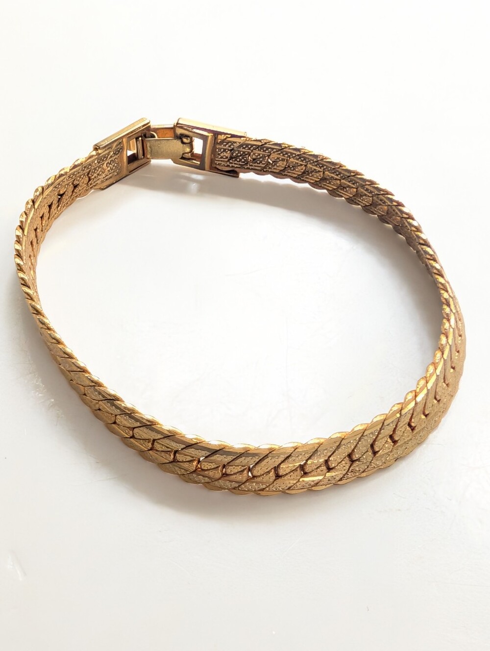 Vintage Retro Atomic Gold Tone Heavyweight Herringbone Classic Chain Bracelet